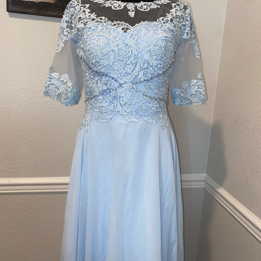 Elegant Vintage Lace Overlay Light Blue Dress